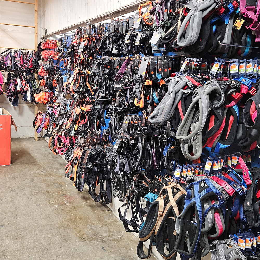 Hundrevis av bånd og seler